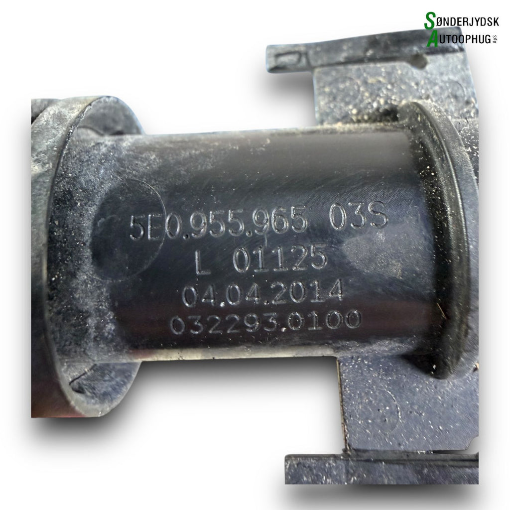Skoda Octavia Lygtevasker Vf Med OEM Nr. 5E0955965 Fra Skoda Ophugger