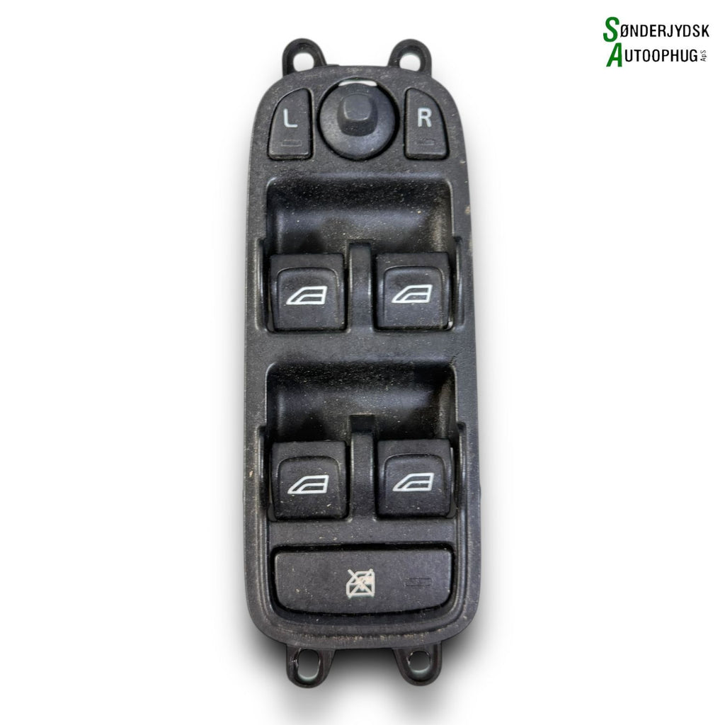 Volvo S40/V50 Kontakt Rudehejs Med OEM Nr. 30773210 Fra Volvo Ophugger