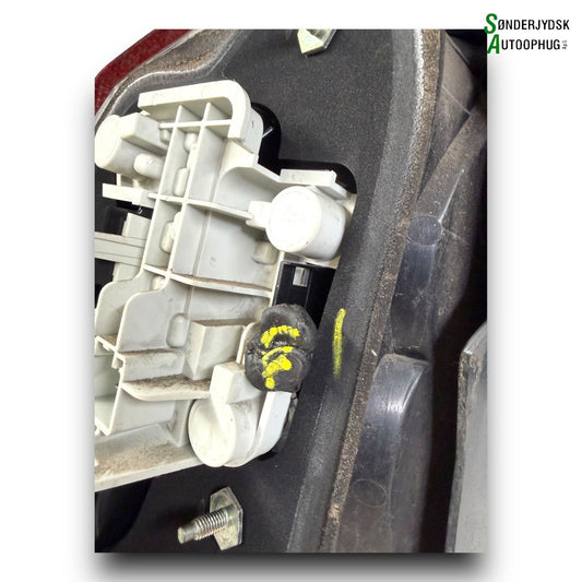 Volvo S40/V50 Baglygte Med OEM Nr. 30763512 Fra Volvo Ophugger