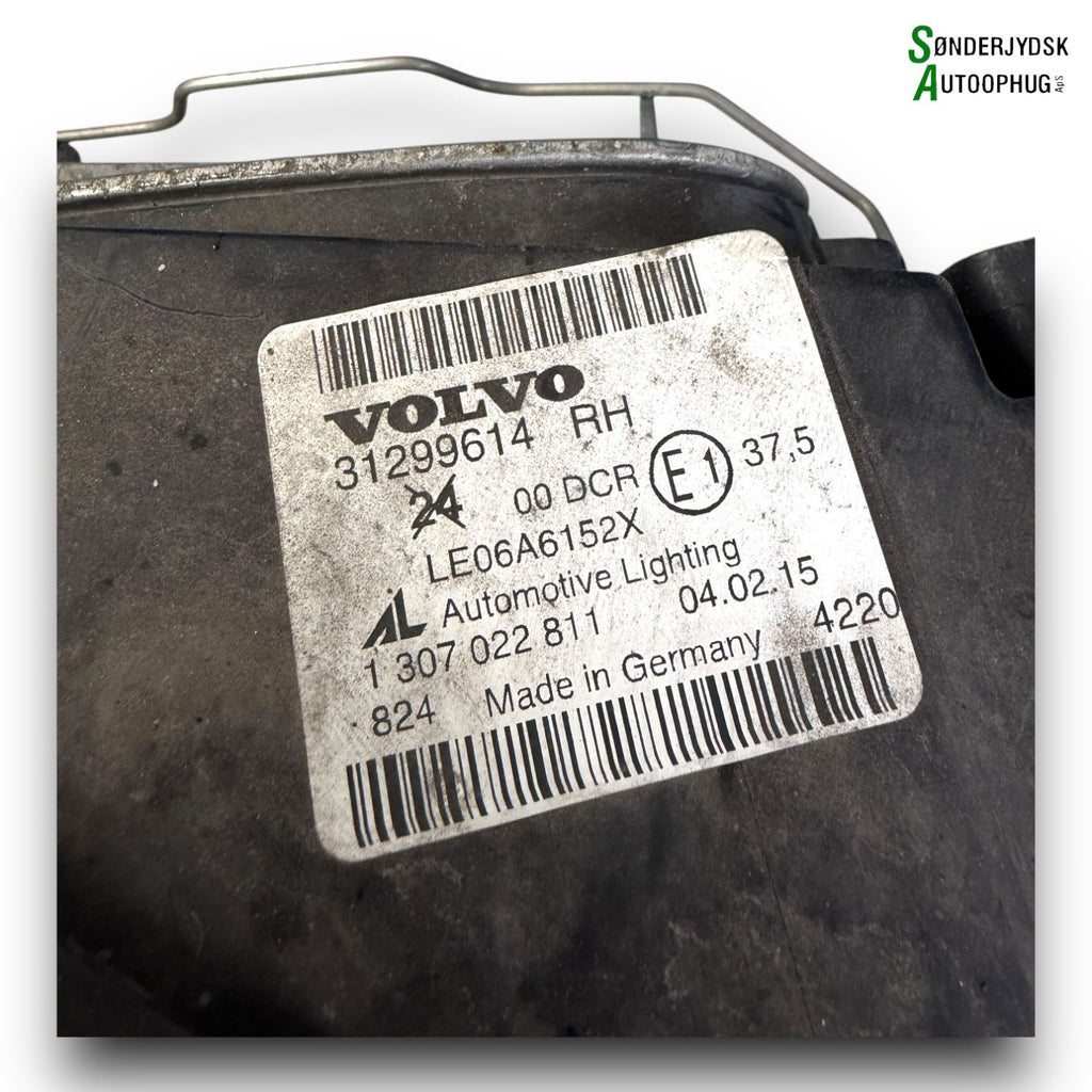 Volvo S40/V50 Forlygte Med OEM Nr. 31299614 Fra Volvo Ophugger