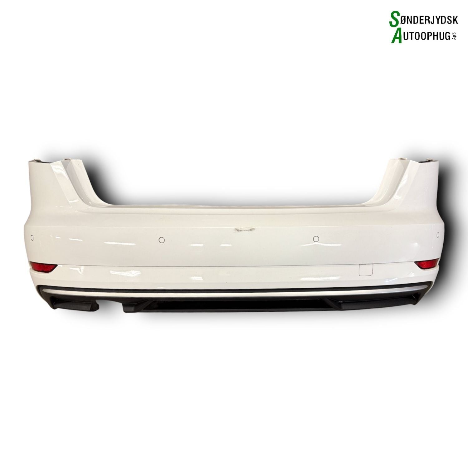 Audi A3 8V Bagkofanger Med OEM Nr. 8V4807067LGRU Fra Audi Ophugger