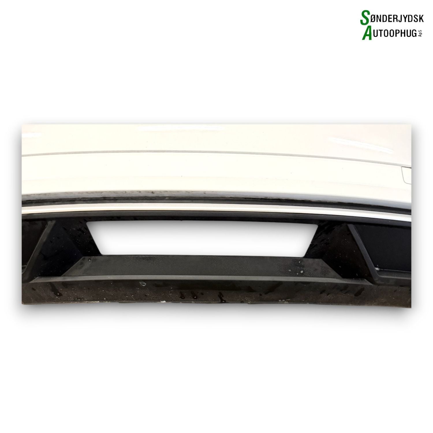 Audi A3 8V Bagkofanger Med OEM Nr. 8V4807067L Fra Audi Ophugger