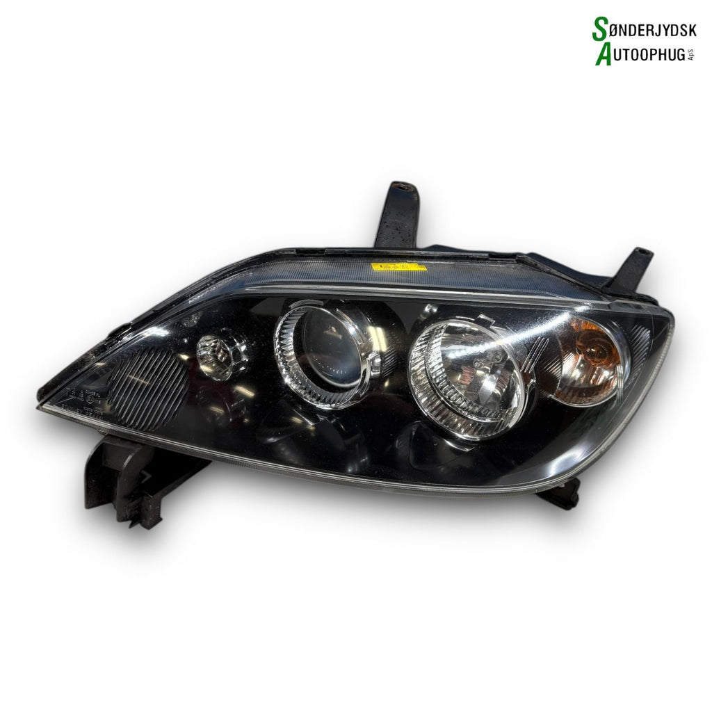 Mazda 2 Nd Forlygte Med OEM Nr. DG4051040B Fra Mazda Ophugger