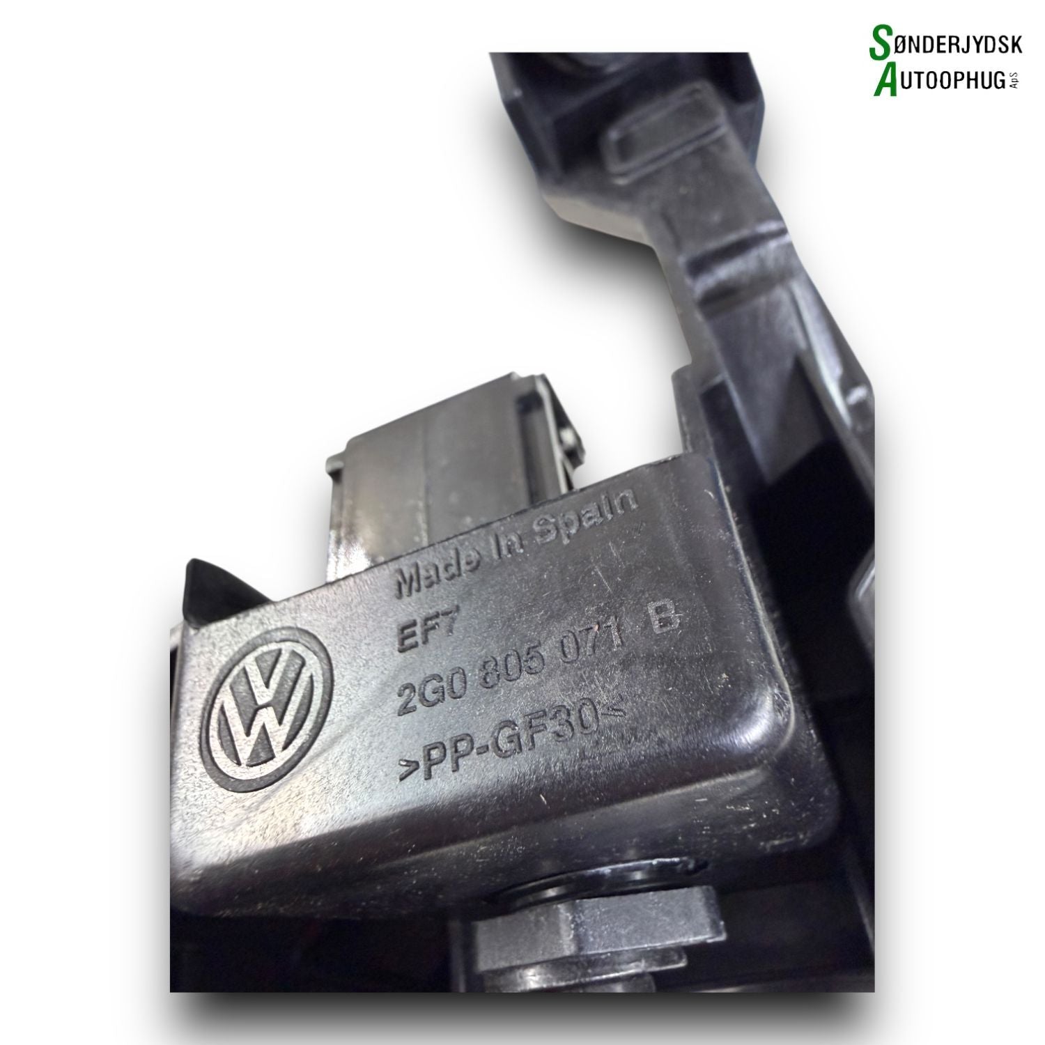 VW Polo Aw Forlygteholder Med OEM Nr. 2G0805071B Fra VW Ophugger