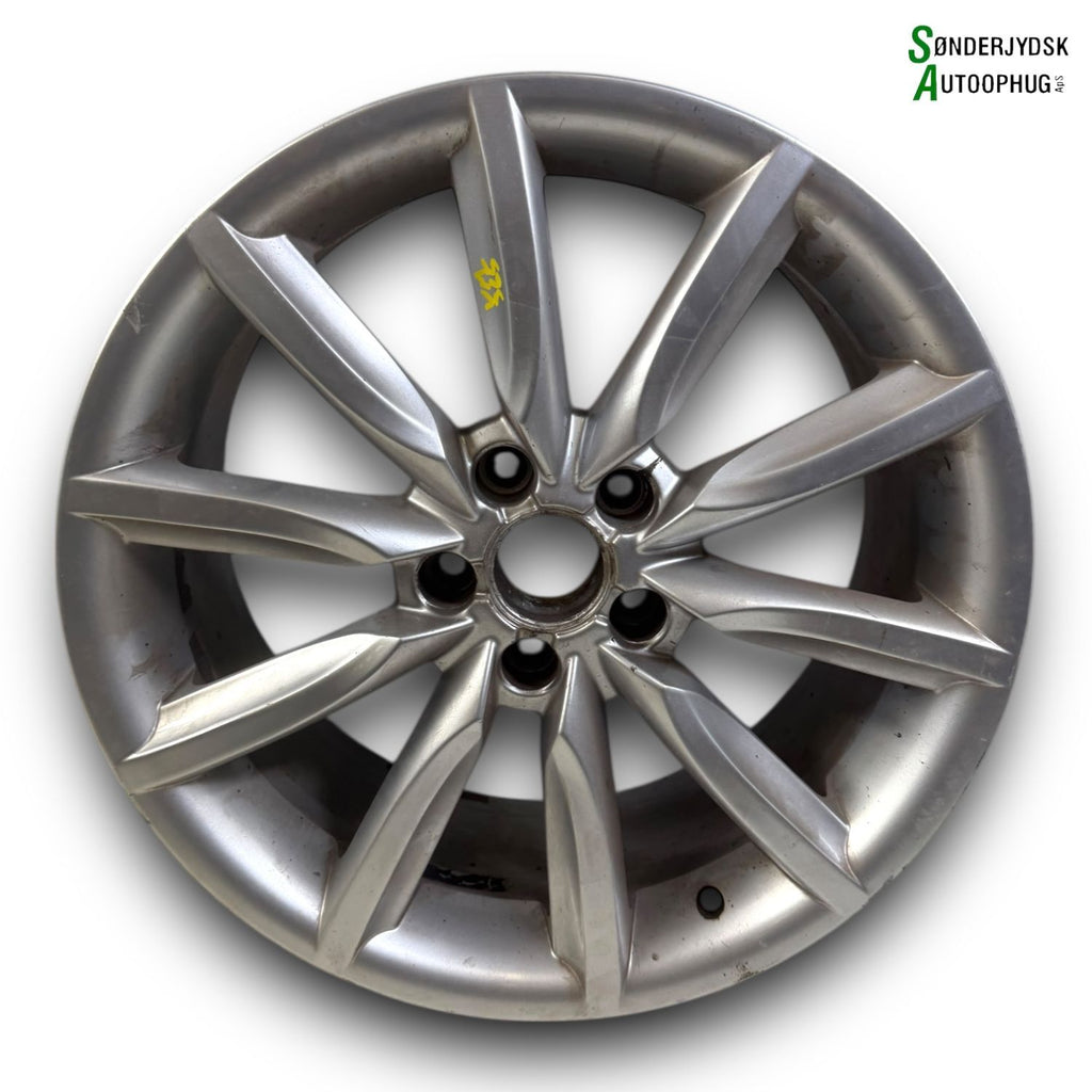 Audi A3 8V Fælg Aluminium Med OEM Nr. Ophugger Fra Audi Ophugger