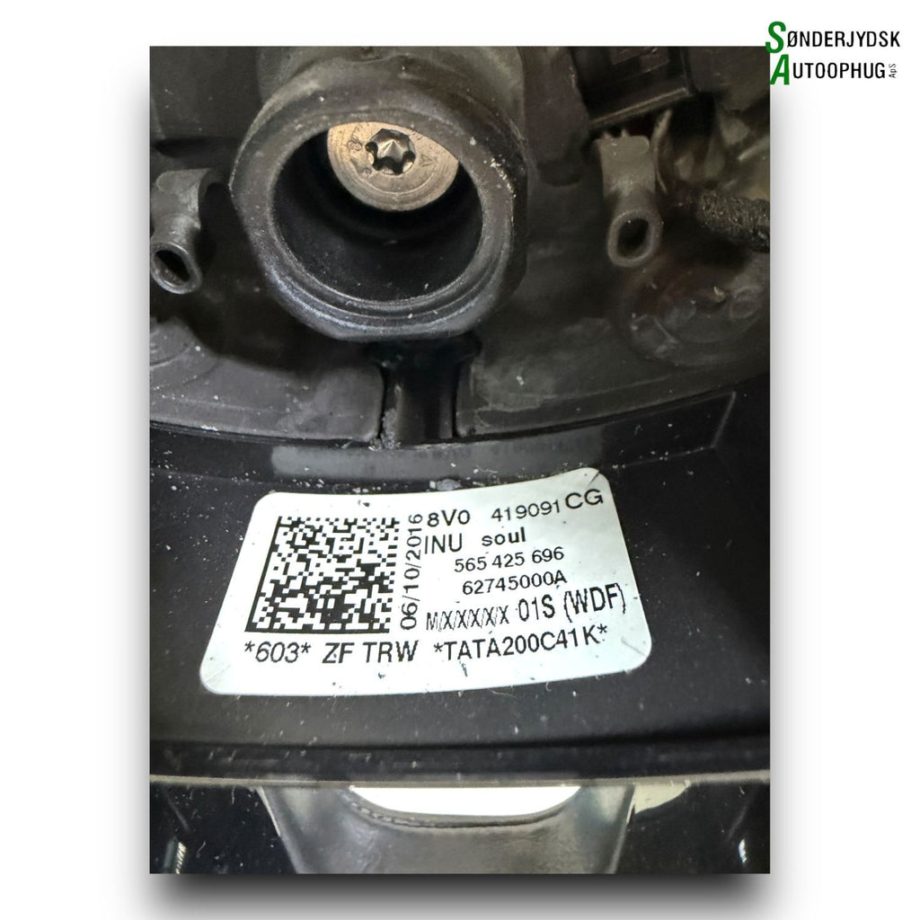 Audi A3 8V Rat Med OEM Nr. 8V0419091CTINU Fra Audi Ophugger