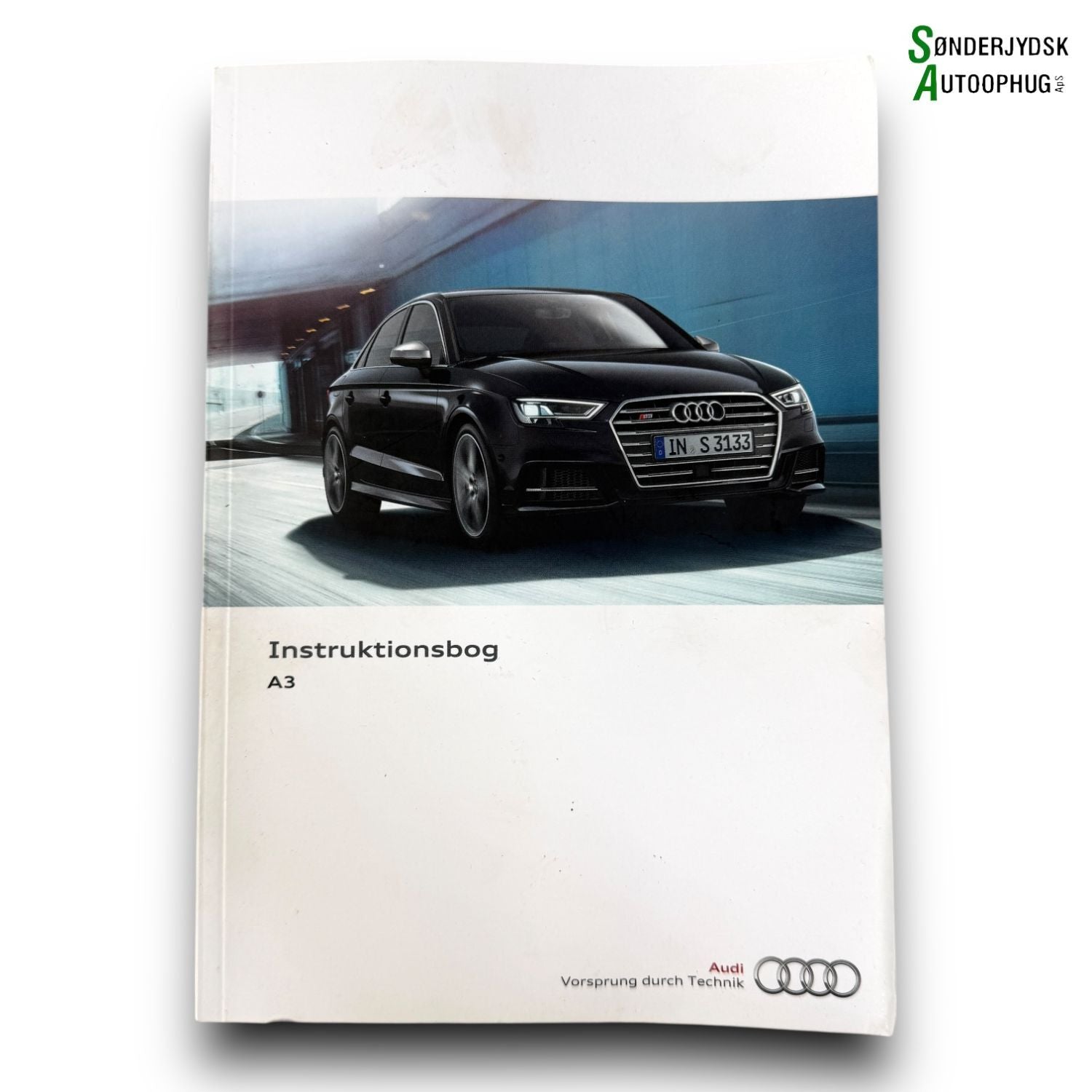 Audi A3 8V Instruktionsbog Med OEM Nr. 8V2012738AB Fra Audi Ophugger