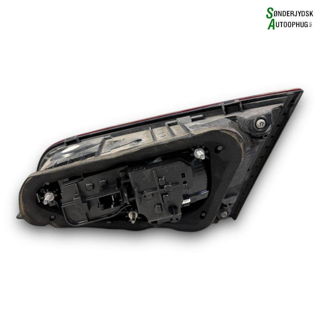 Audi A3 8V Baglygte Med OEM Nr. 8V4945075 Fra Audi Ophugger