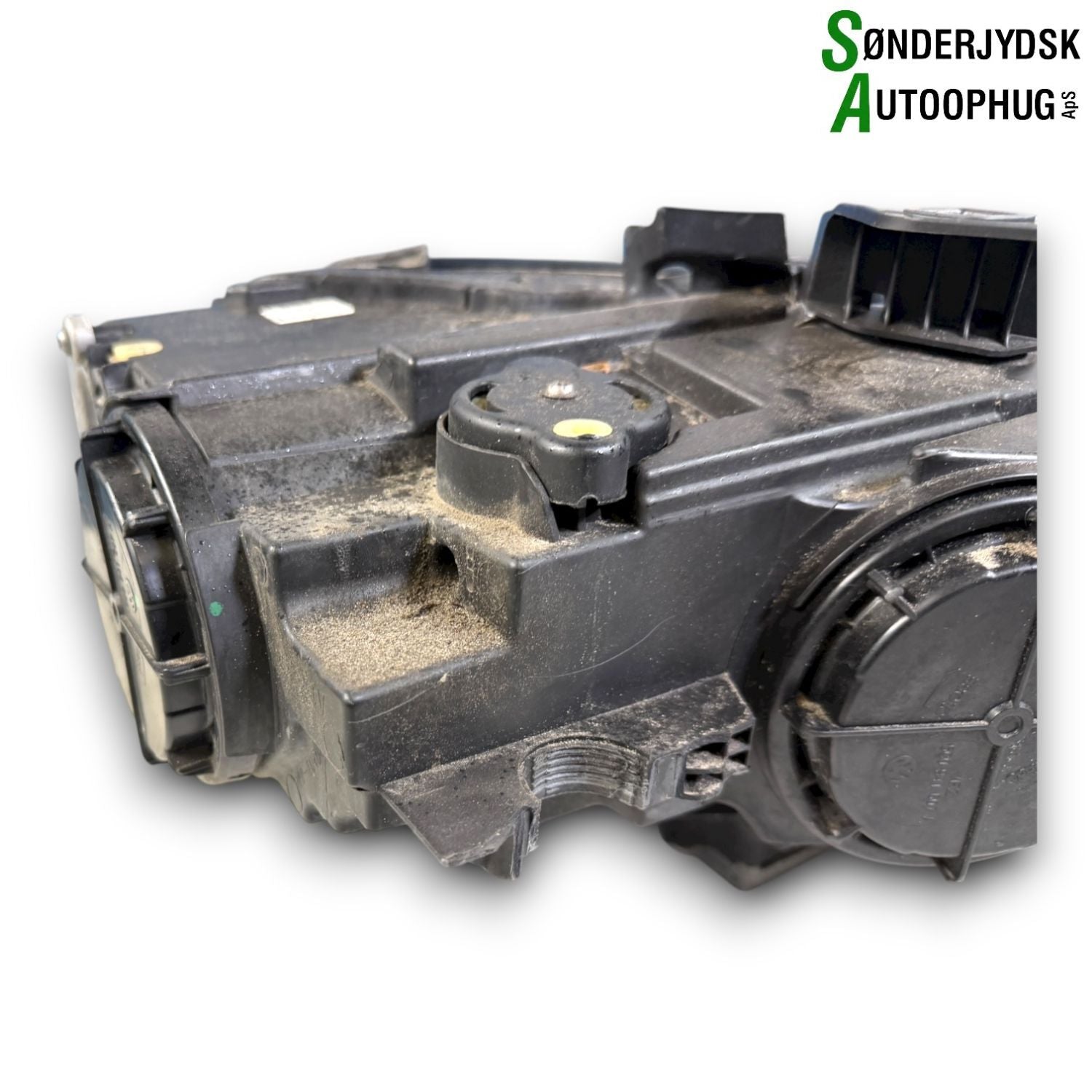 Audi A3 8V Forlygte Med OEM Nr. 4G0907397R Fra Audi Ophugger