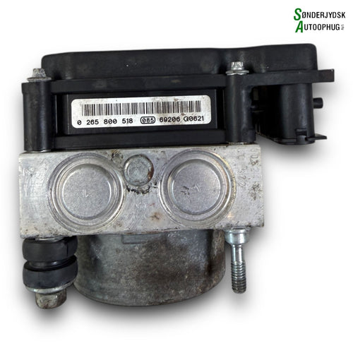 Nissan Note ABS Pumpe Med OEM Nr. 476609U100 Fra Nissan Ophugger