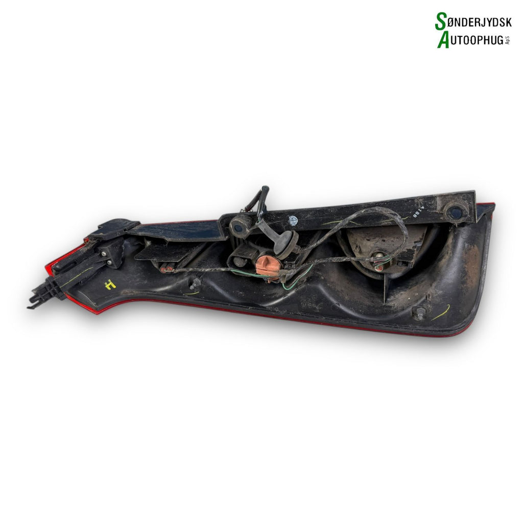 Nissan Note Baglygte Med OEM Nr. 265509U000 Fra Nissan Ophugger
