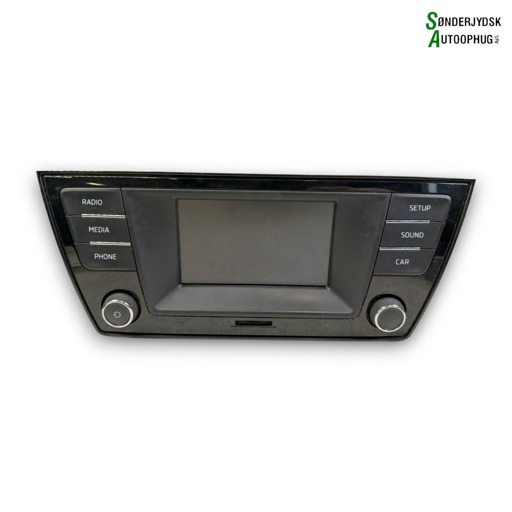 Skoda Fabia Radio, Multi Display Med OEM Nr. 6V0035871B Fra Skoda Ophugger
