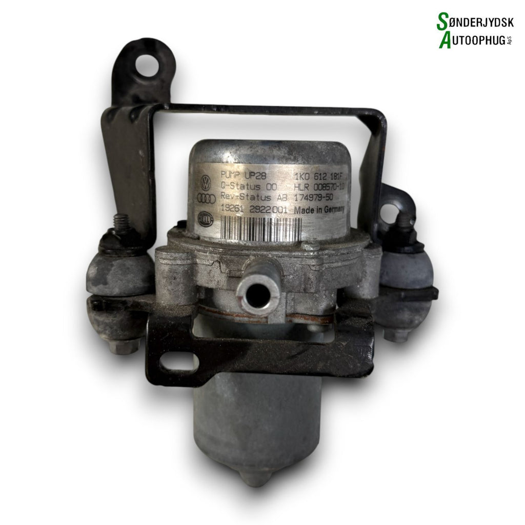 VW Polo Aw Vacuumpumpe Med OEM Nr. 1K0612181F Fra VW Ophugger