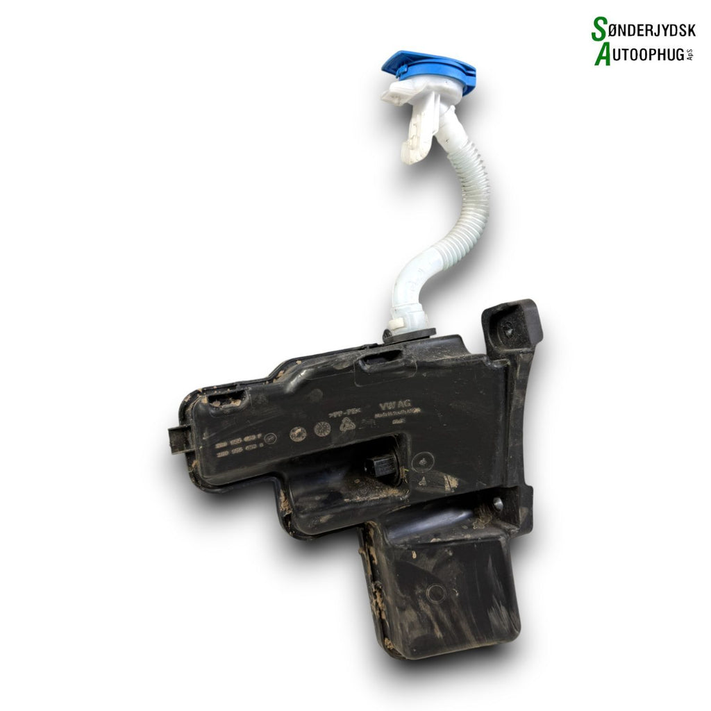 VW Polo Aw Sprinkler M/Motor Med OEM Nr. 2Q0955448J Fra VW Ophugger