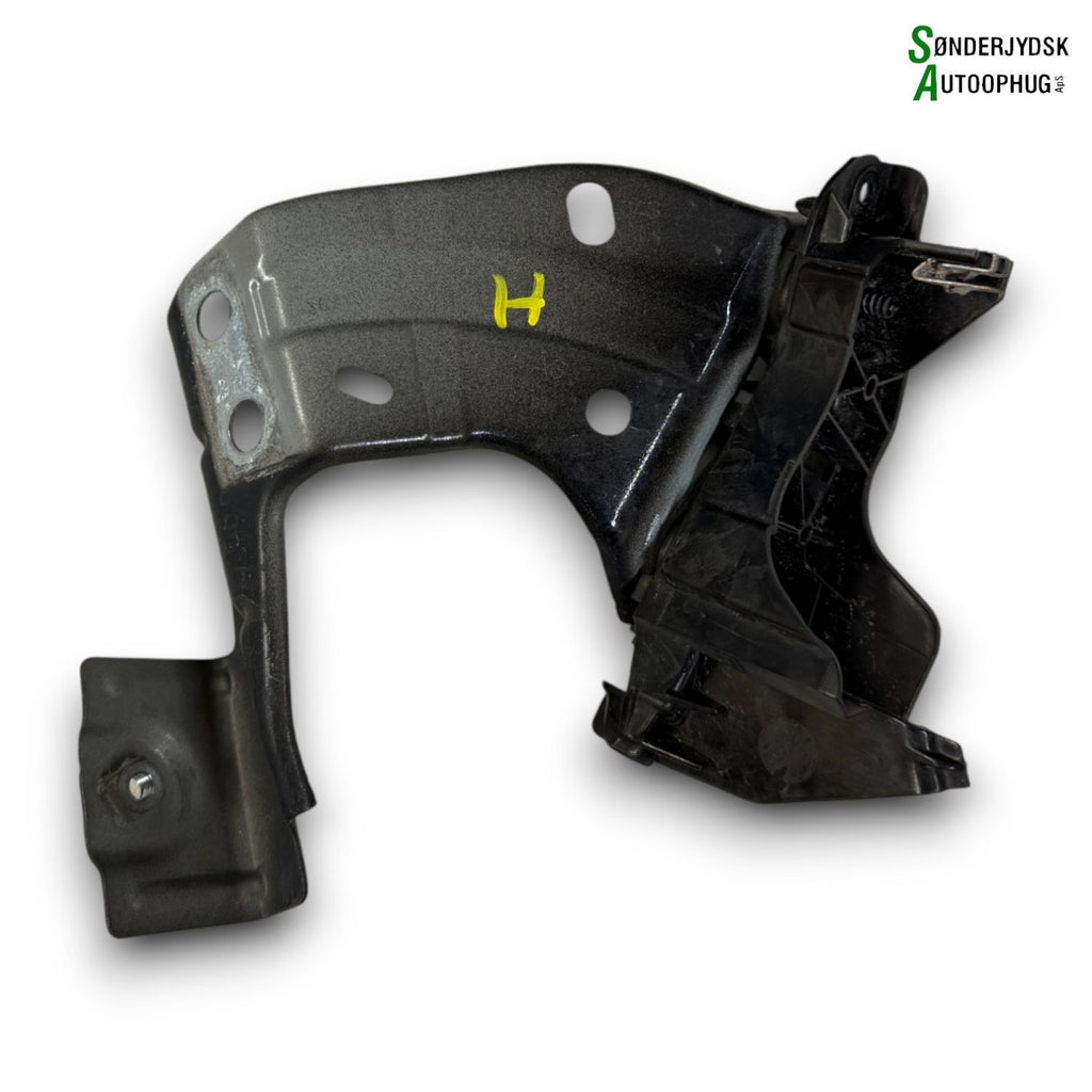 VW Polo Aw Kofanger Holder Hf Med OEM Nr. 2GS807184A Fra VW Ophugger