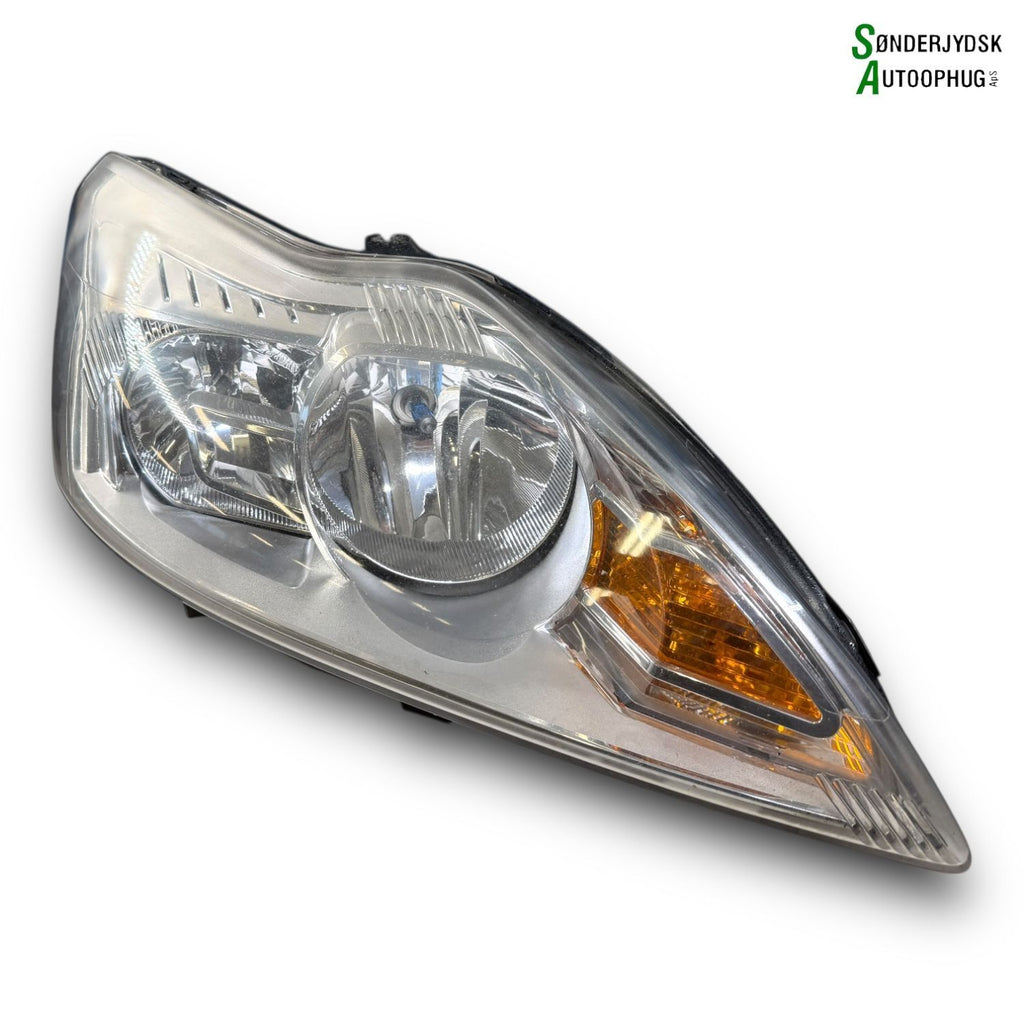 Ford Focus Forlygte Med OEM Nr. 1744971 Fra Ford Ophugger