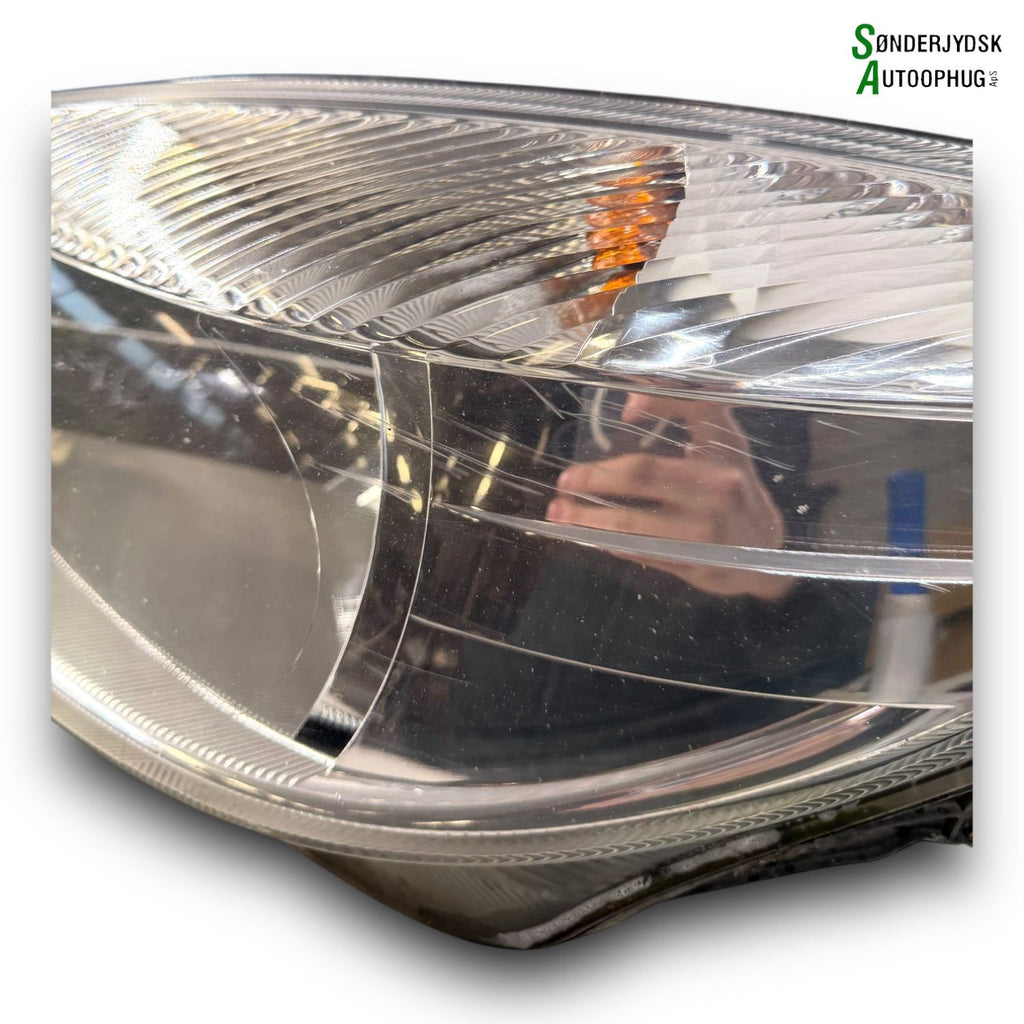 Skoda Roomster Forlygte Med OEM Nr. 5J1941017C Fra Skoda Ophugger
