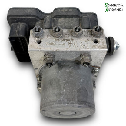 Skoda Fabia ABS Pumpe Med OEM Nr. 02659560846C0907379R6R0907379BA Fra Skoda Ophugger
