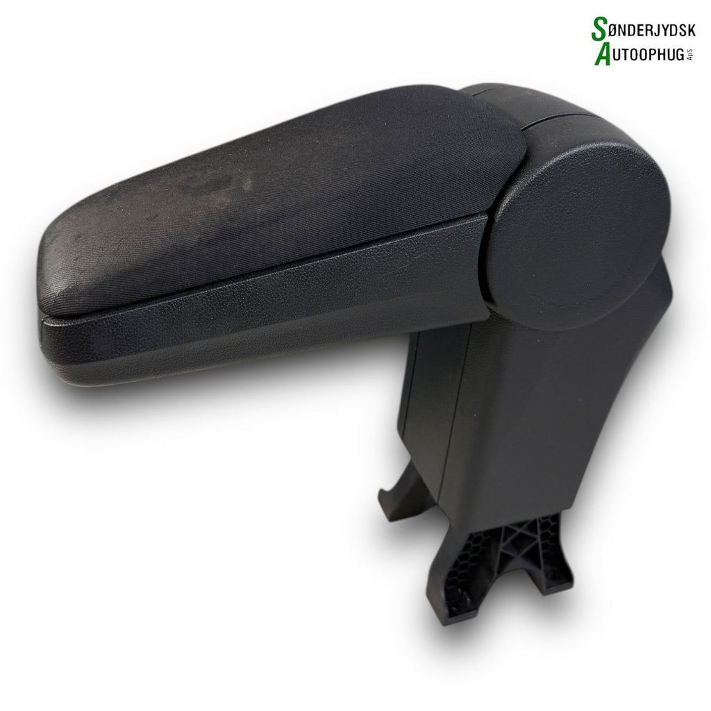 Skoda Fabia Armlæn Med OEM Nr. 6V0867173 Fra Skoda Ophugger