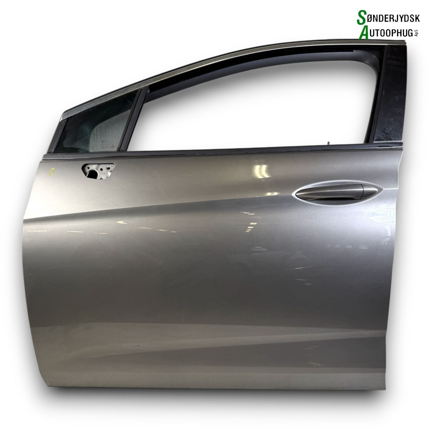 Opel Astra K Fordør V Med OEM Nr. 39086247 Fra Opel Ophugger