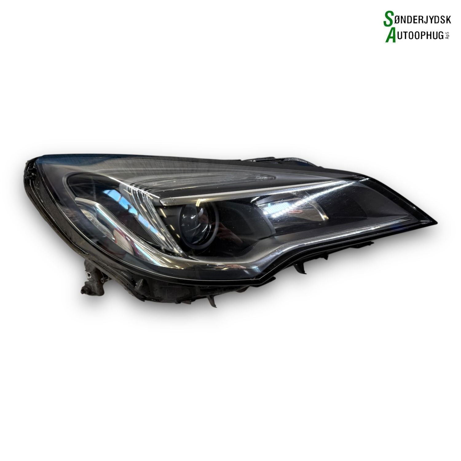 Opel Astra K Forlygte Med OEM Nr. 39047199 Fra Opel Ophugger