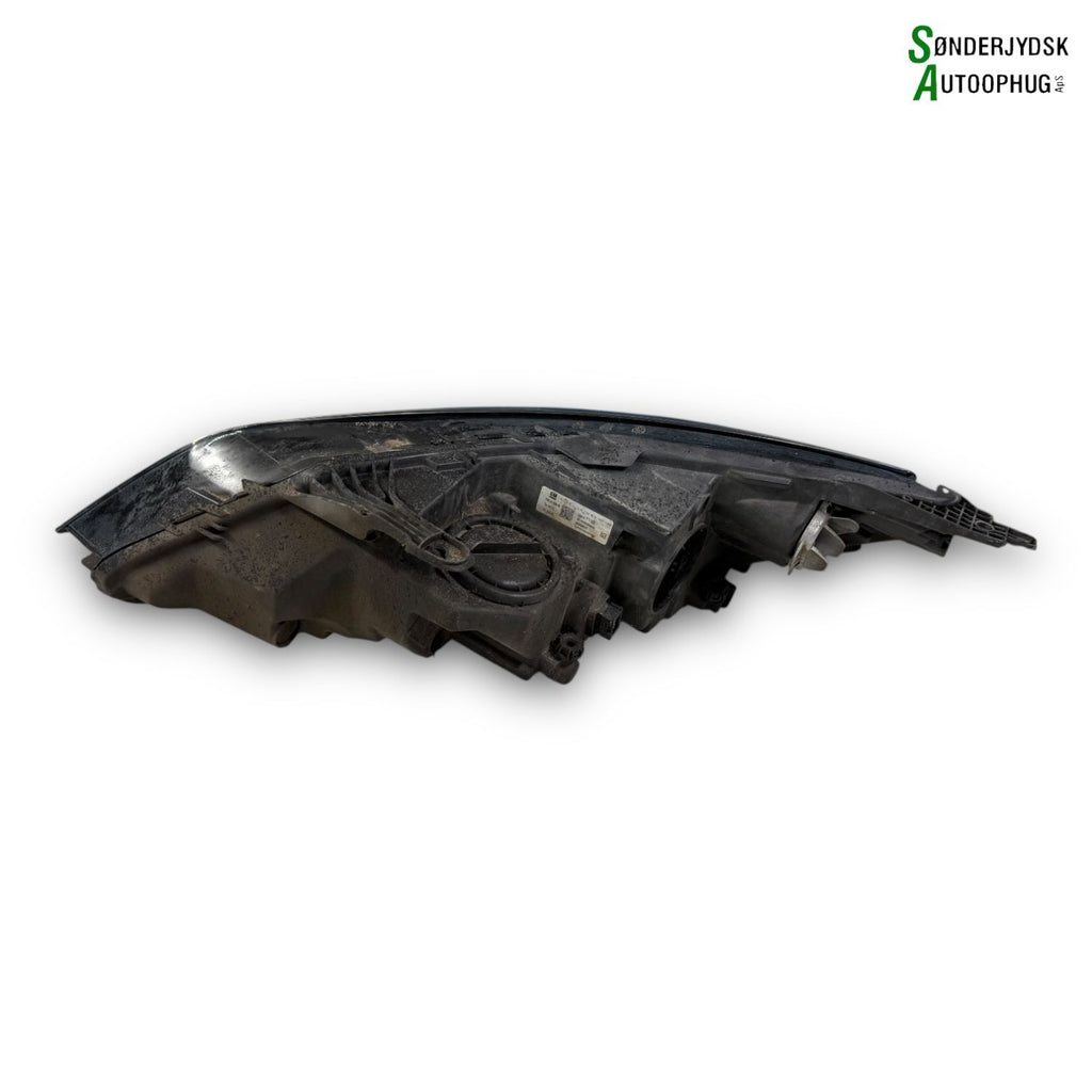 Opel Astra K Forlygte Med OEM Nr. 13488970 Fra Opel Ophugger