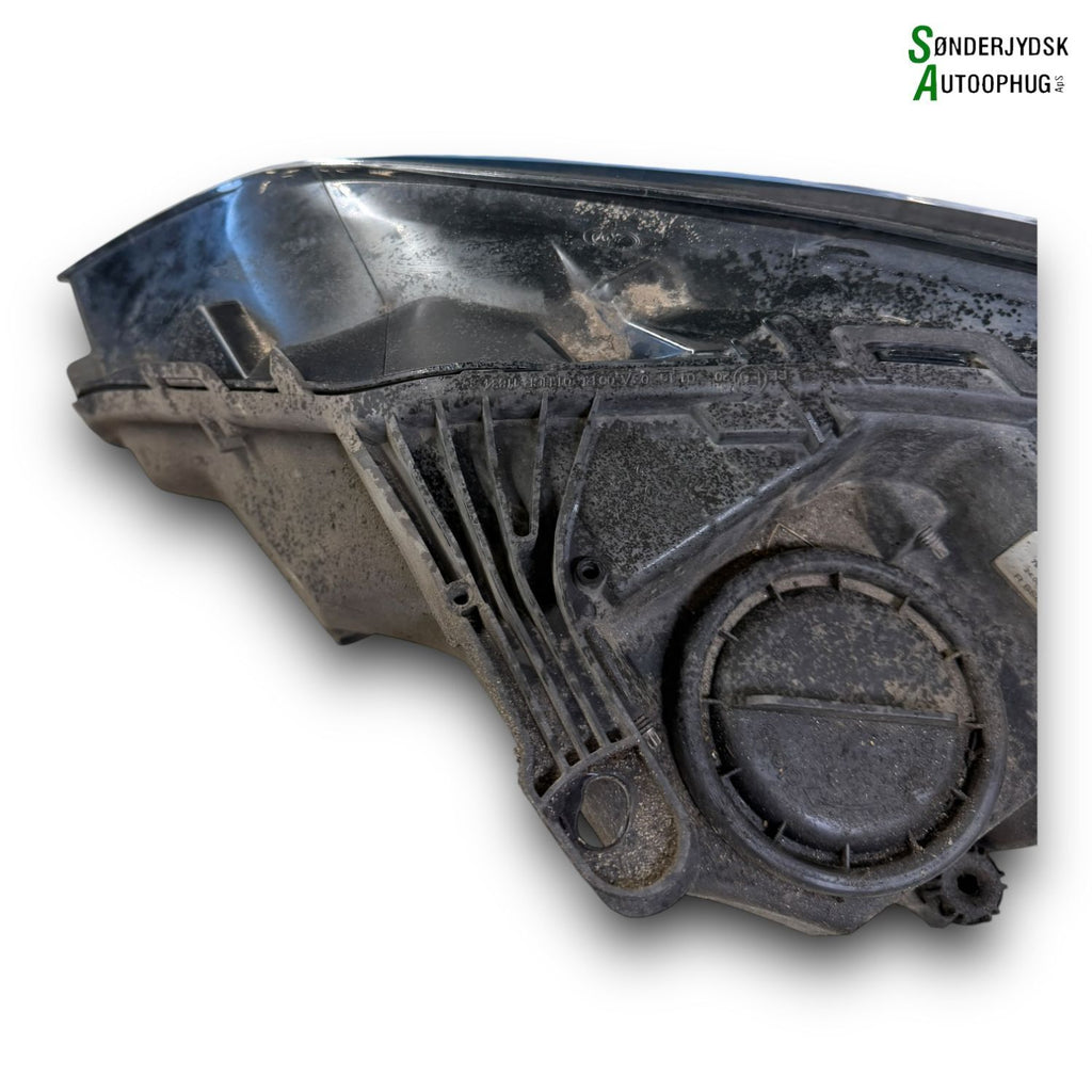 Opel Astra K Forlygte Med OEM Nr. 39047199 Fra Opel Ophugger