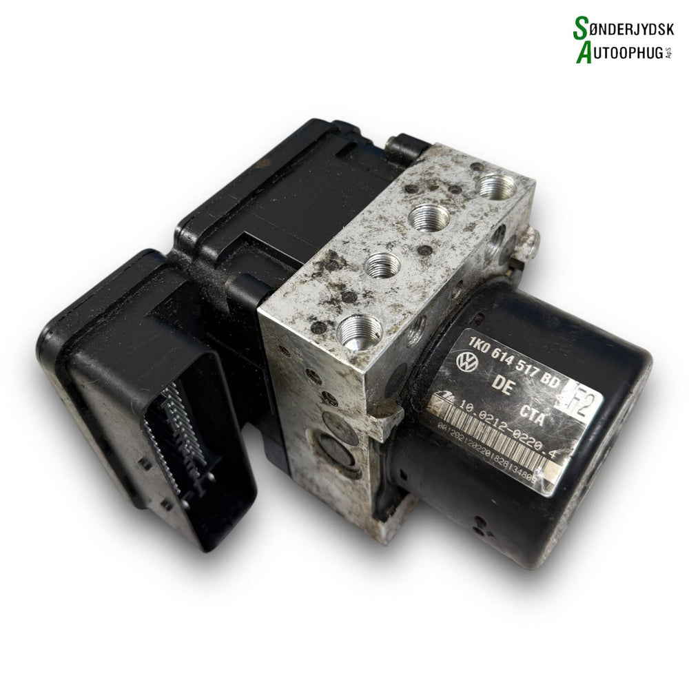 Skoda Octavia Retur ABS Pumpe Med OEM Nr. 10021202204 Fra Skoda Ophugger