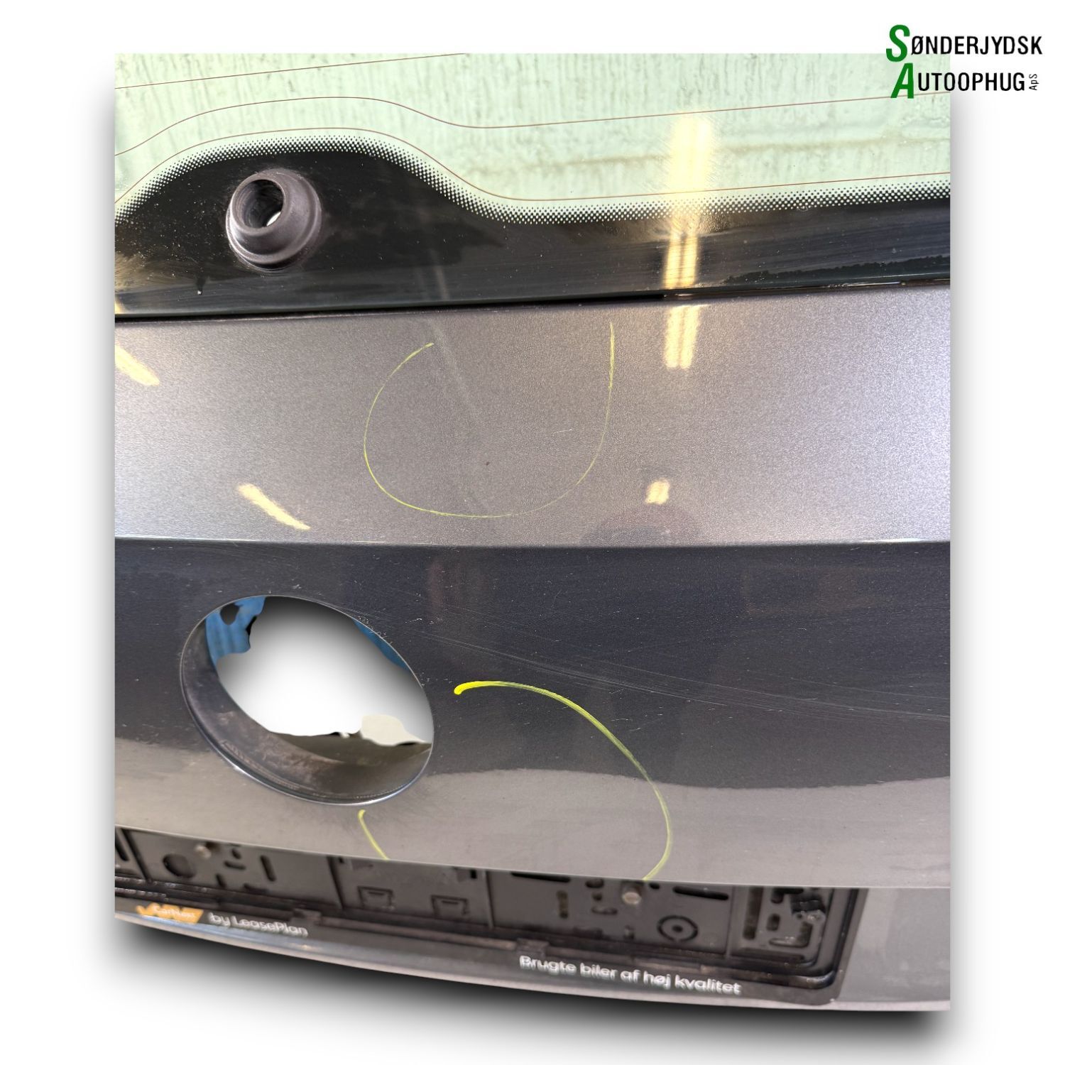 VW Passat 3G Bagklap Med OEM Nr. 3G9827025 Fra VW Ophugger