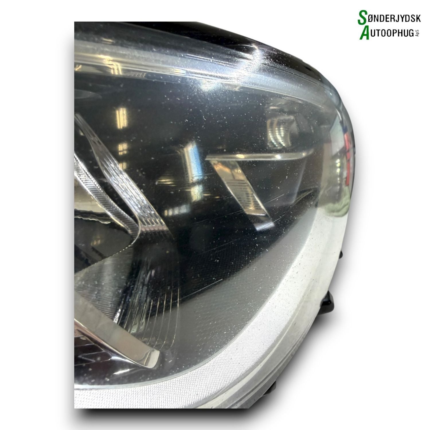 VW Passat 3G Forlygte Med OEM Nr. 3G1941006C Fra VW Ophugger
