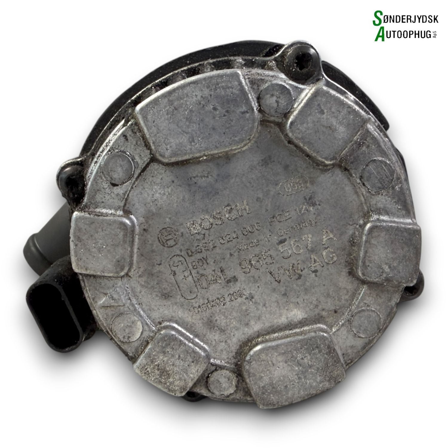 VW Passat 3G Cirkulationspumpe Med OEM Nr. 04L965567A Fra VW Ophugger