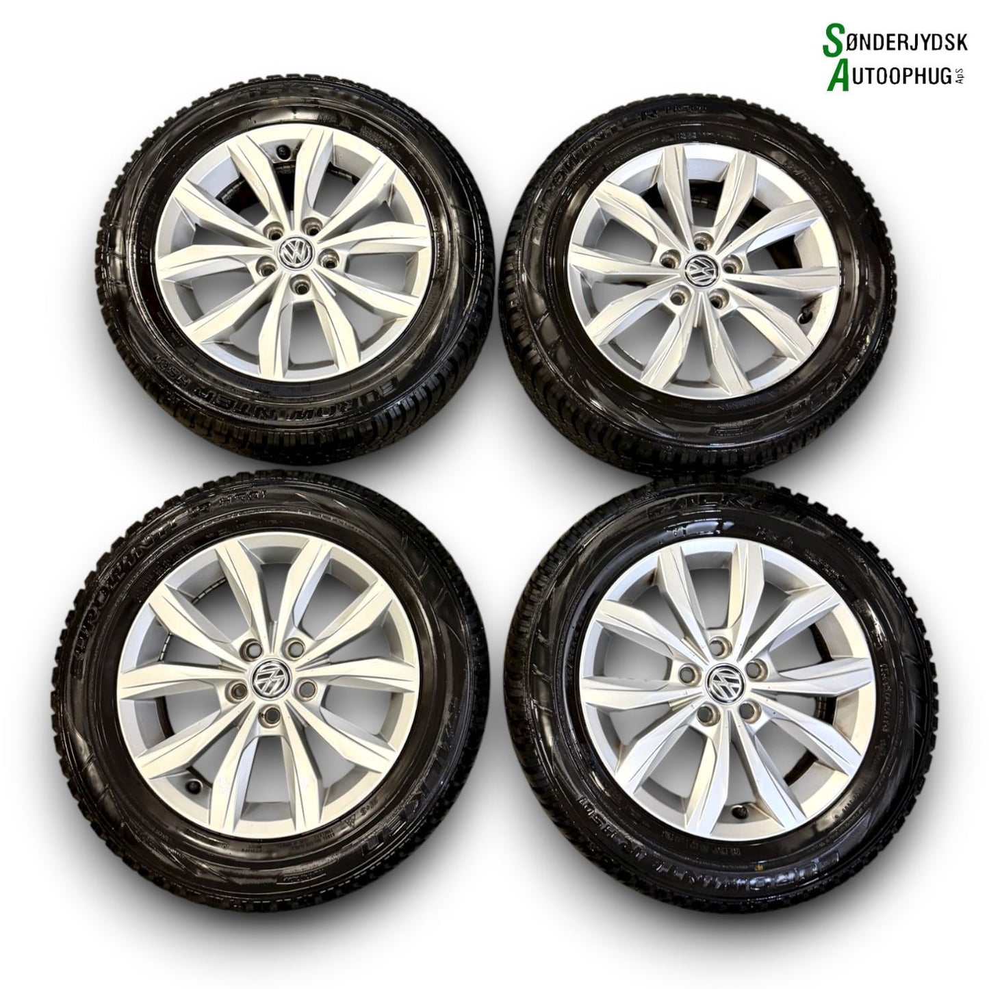 VW Polo Aw Fælge M/Vinter Dæk   Med OEM Nr. 2G0601025 Fra VW Ophugger