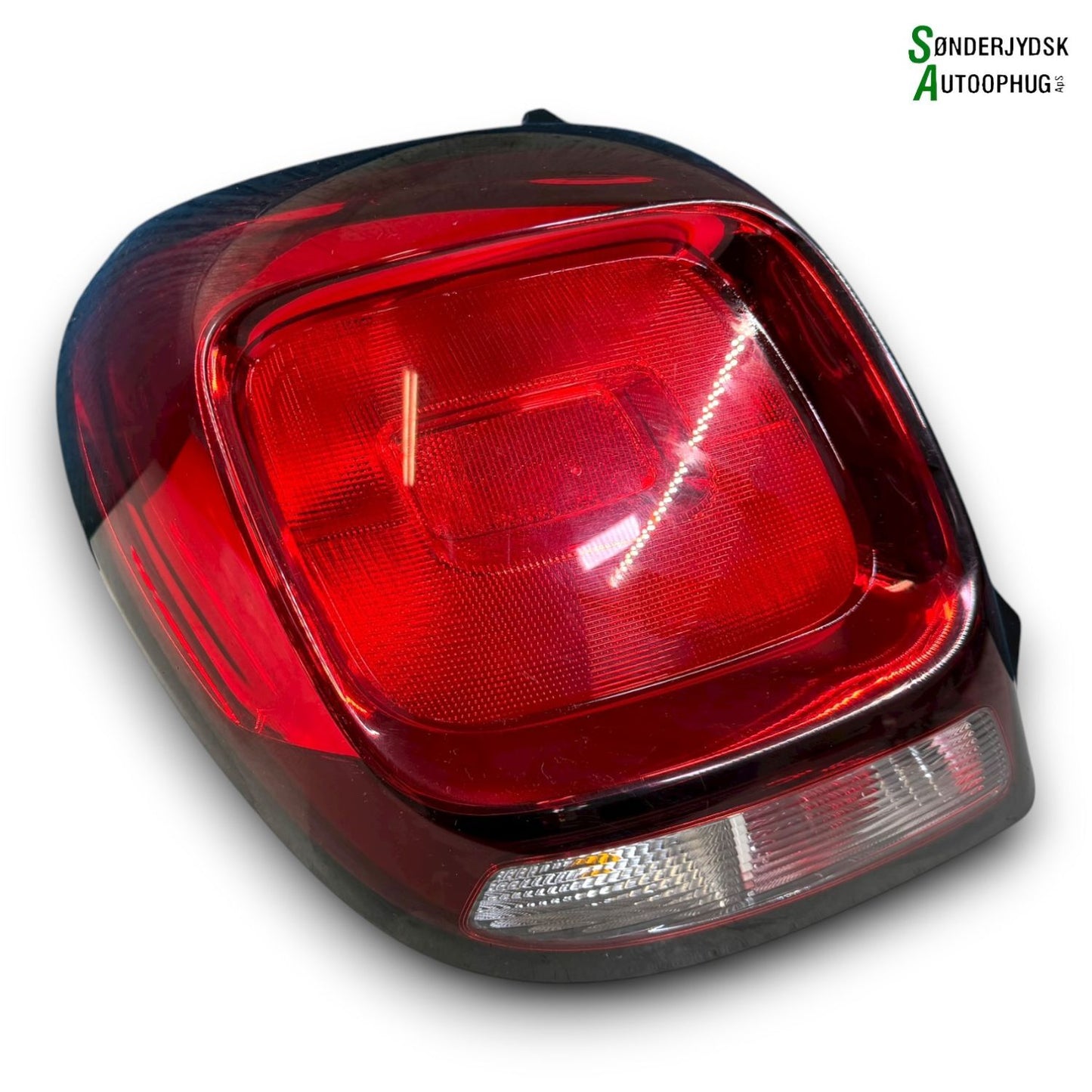 Citroen C1 Baglygte Med OEM Nr. B001031980 Fra Citroen Ophugger