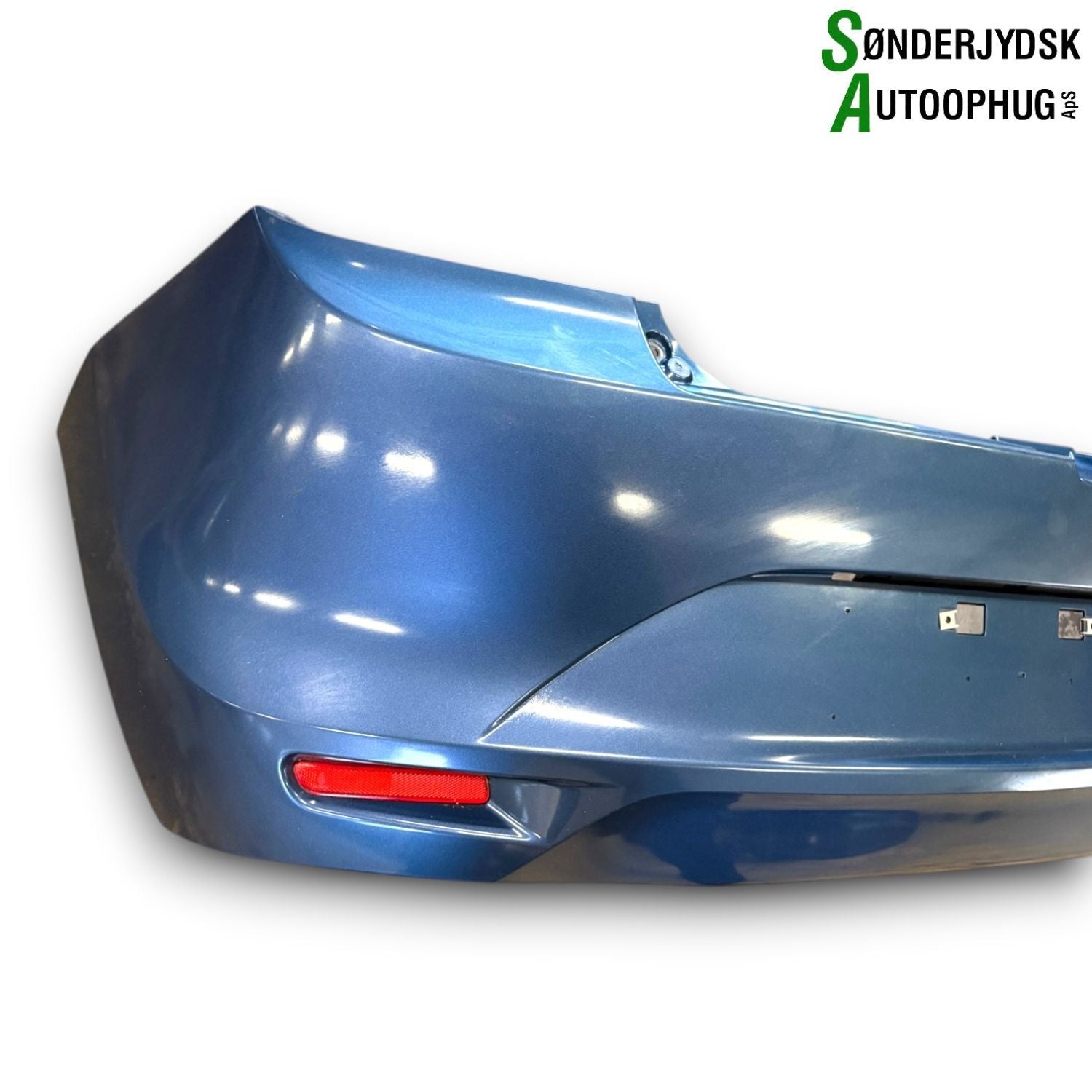 Suzuki Baleno Bagkofanger Med OEM Nr. 71811M68P00799 Fra Suzuki Ophugger