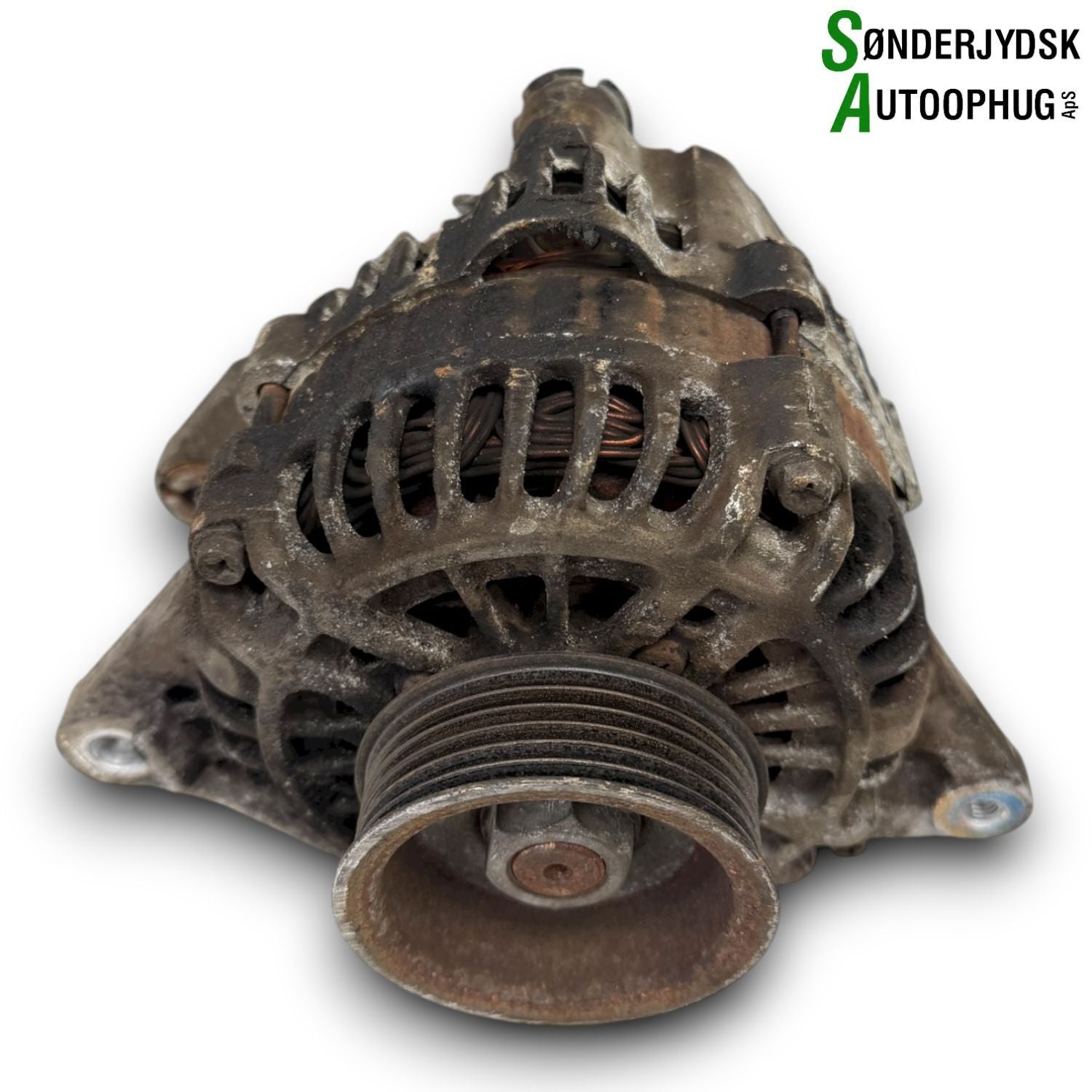 Mitsubishi Lancer Generator Med OEM Nr. MN163016 Fra Mitsubishi Ophugger