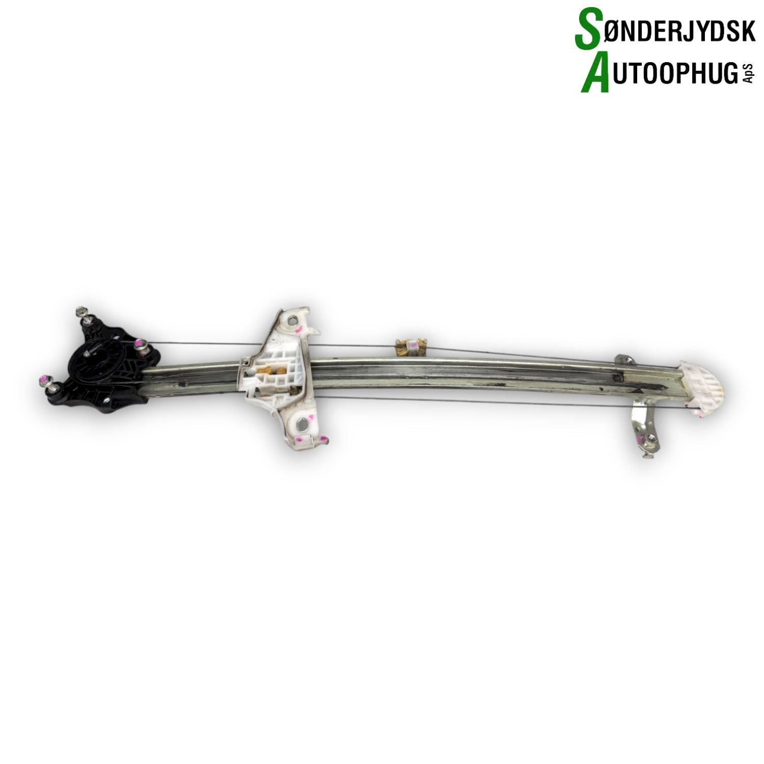 Suzuki Baleno Rudemotor - Rudehejs Med OEM Nr. 83402M68P10000 Fra Suzuki Ophugger