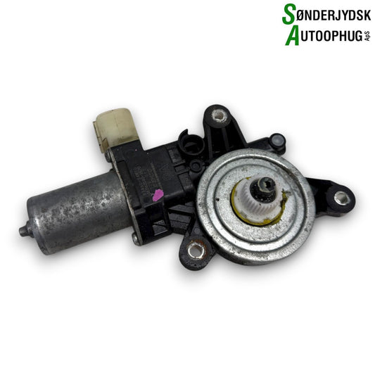 Suzuki Baleno Rudemotor - Rudehejs Med OEM Nr. 83402M68P10 Fra Suzuki Ophugger