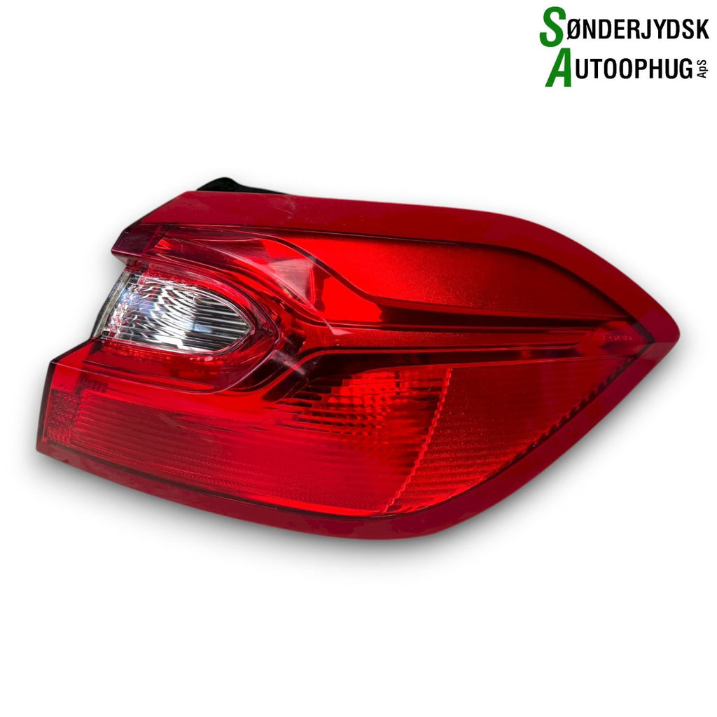 Ford Fiesta 8 Baglygte Med OEM Nr. 2527135 Fra Ford Ophugger