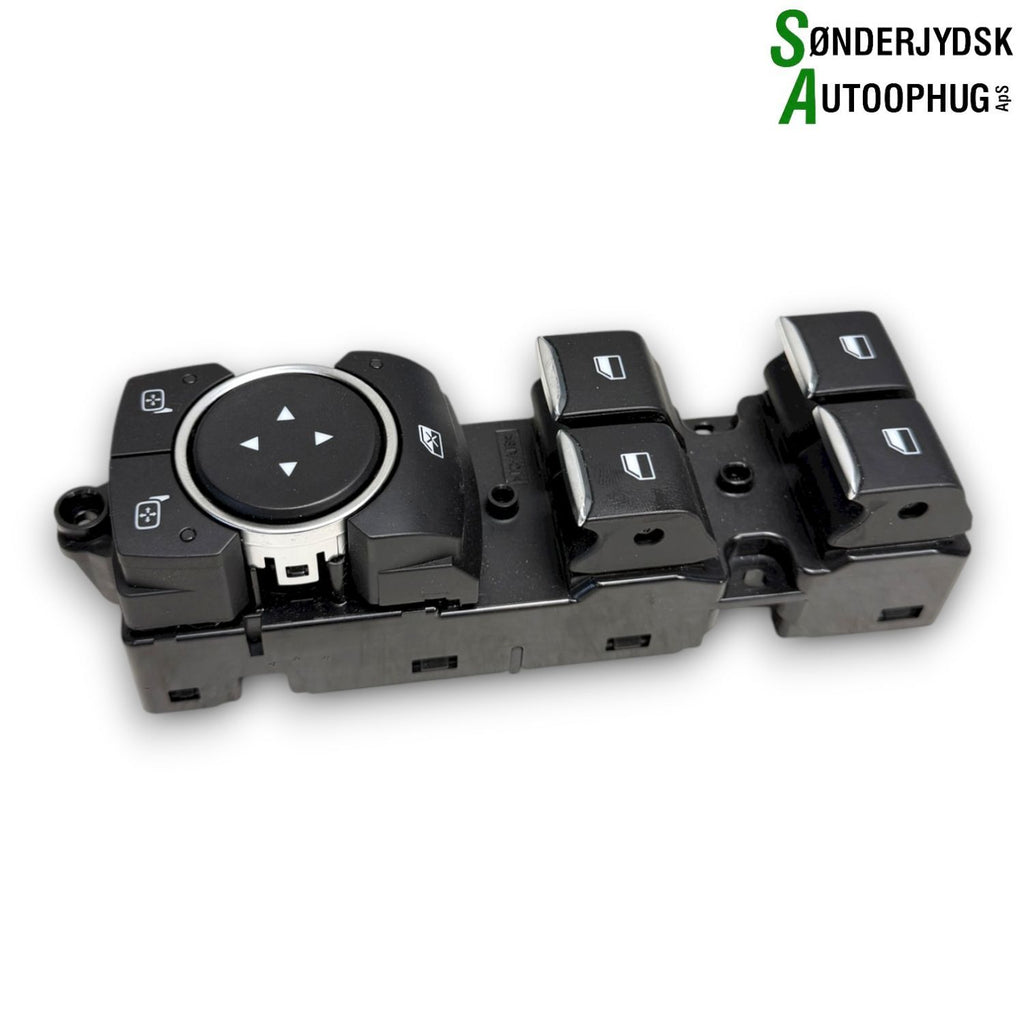 Ford Fiesta 8 Kontakt Rudehejs Med OEM Nr. H1BT14540CC Fra Ford Ophugger