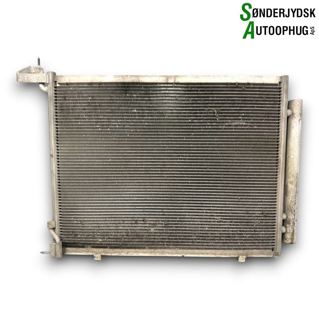 Ford Fiesta 8 Køler Aircond Med OEM Nr. H1BH19710AB Fra Ford Ophugger