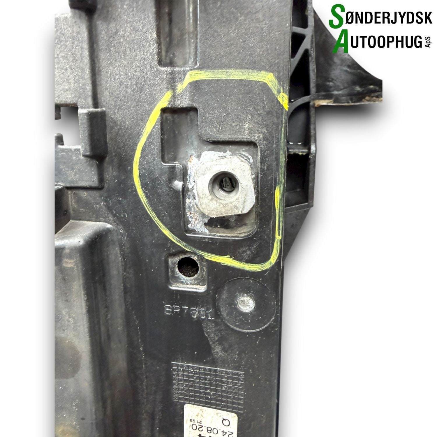 Ford Fiesta 8 Frontkasse Med OEM Nr. 2159678 Fra Ford Ophugger