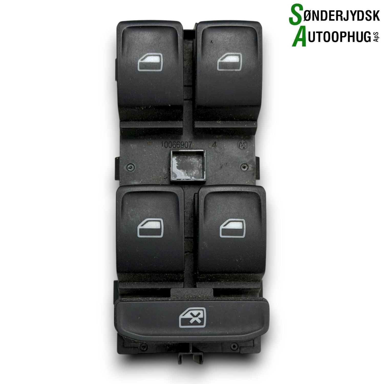 Skoda Octavia Kontakt Rudehejs Med OEM Nr. 5E0959857 Fra Skoda Ophugger