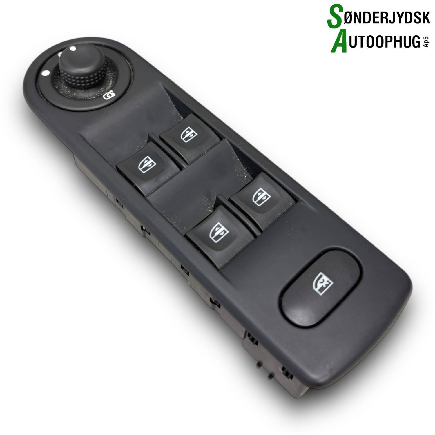 Renault Clio 4 Kontakt Rudehejs Med OEM Nr. 254118722R Fra Renault Ophugger