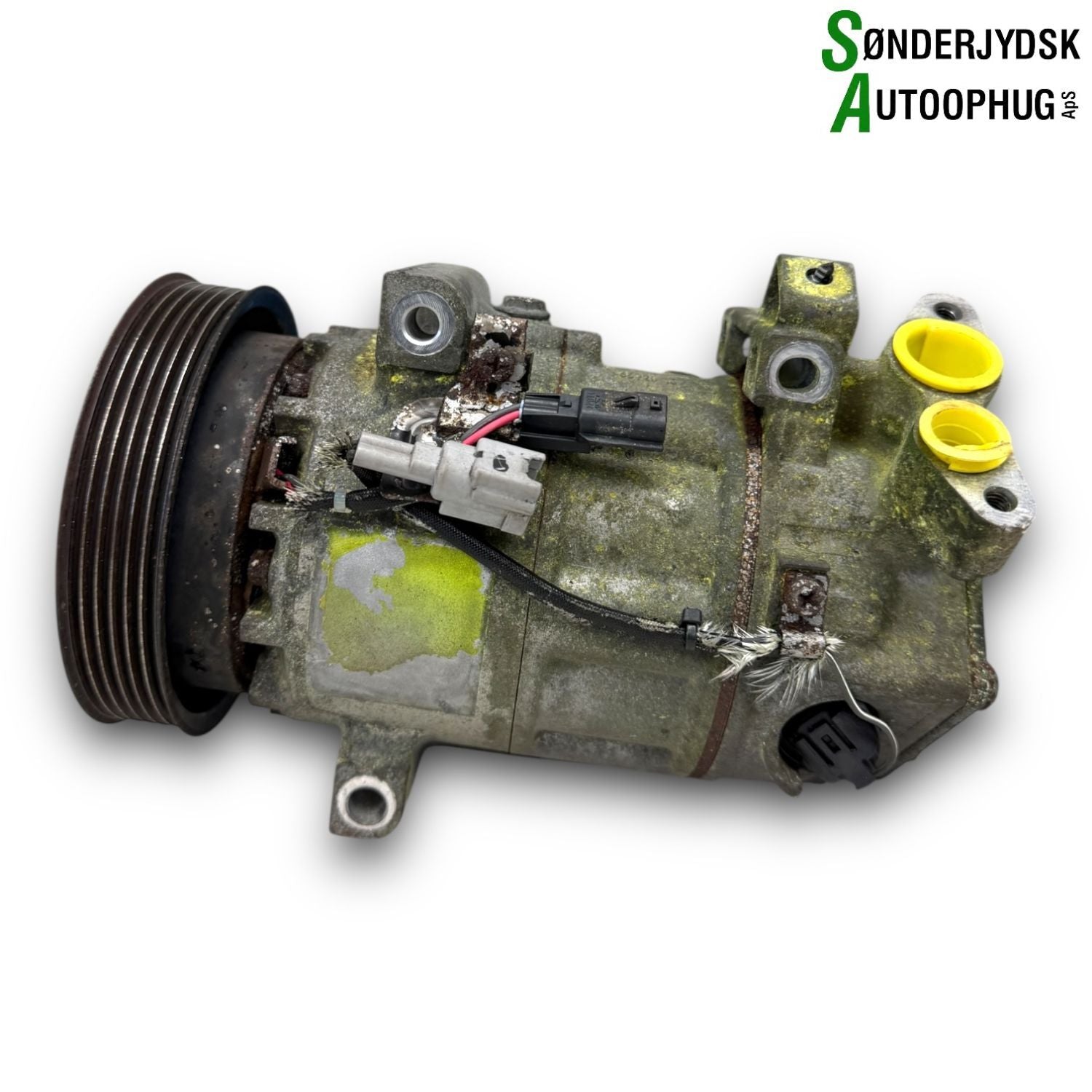 Renault Clio 4 Aircondition Pumpe Med OEM Nr. 926002352R Fra Renault Ophugger