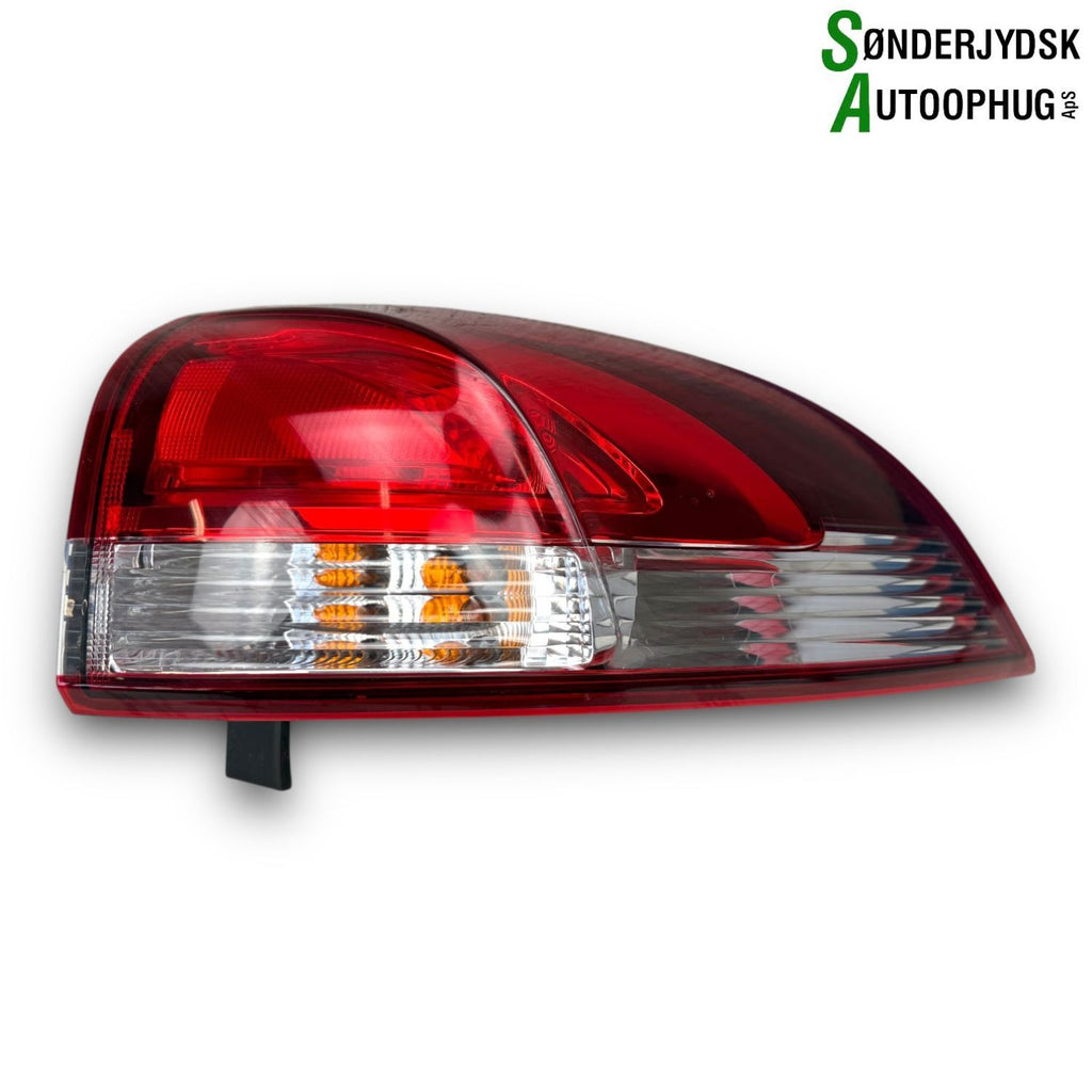 Renault Clio 4 Baglygte Med OEM Nr. 265507408R Fra Renault Ophugger