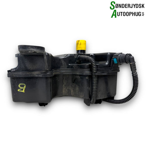Citroen C4 Picasso Additivbeholder Med OEM Nr. 9674605580 Fra Citroen Ophugger