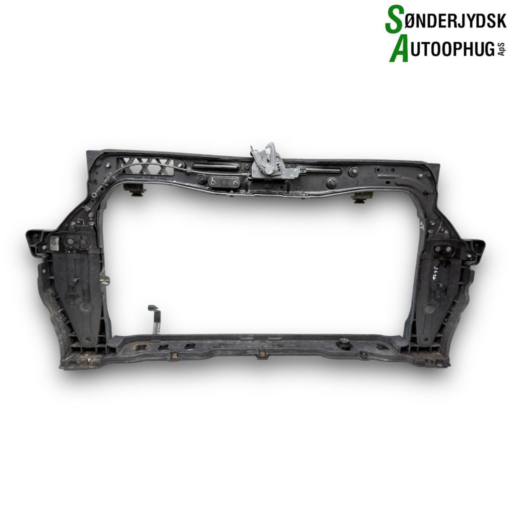 Hyundai I20 Nl Frontkasse Med OEM Nr. 641011J500 Fra Hyundai Ophugger