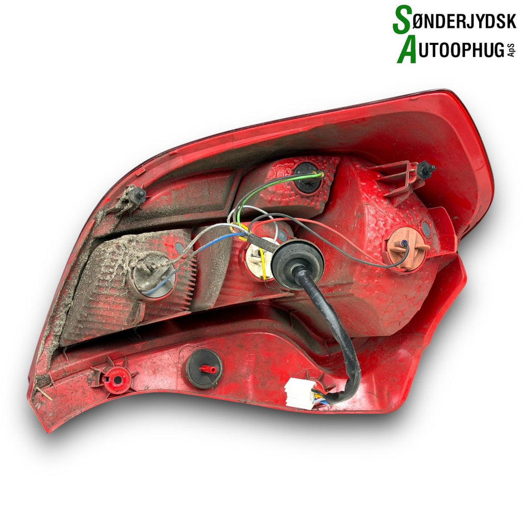 Opel Karl Baglygte Med OEM Nr. 42607397 Fra Opel Ophugger