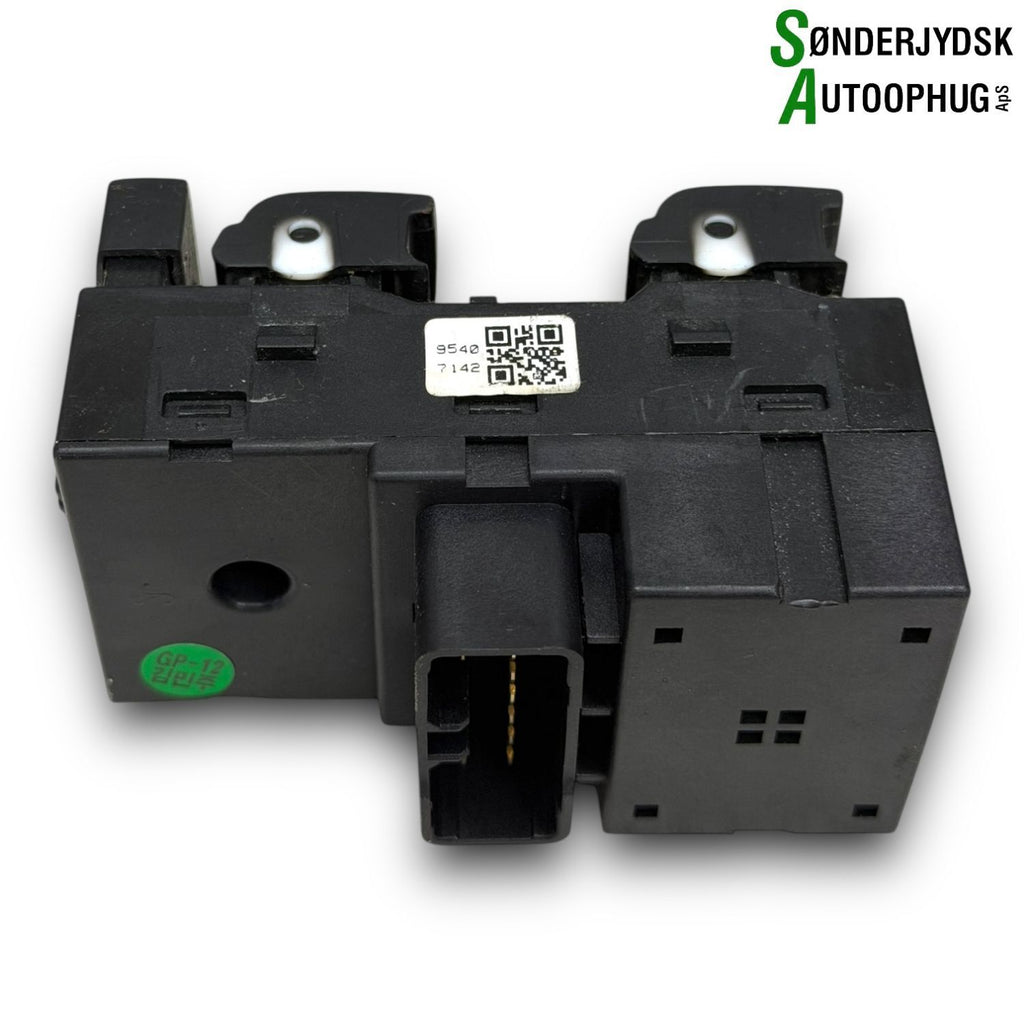 Opel Karl Kontakt Rudehejs Med OEM Nr. 95407142 Fra Opel Ophugger