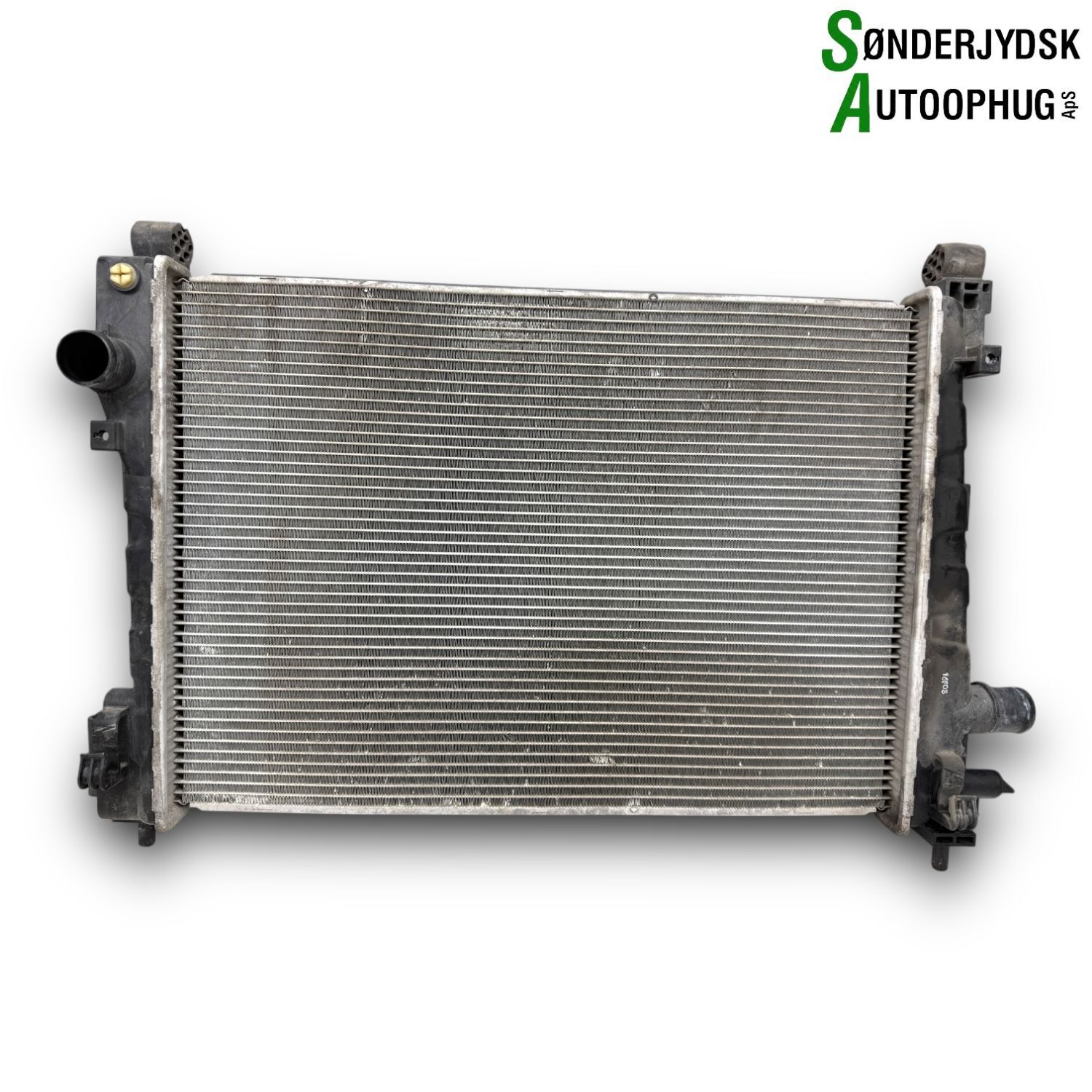 Opel Karl Køler Med OEM Nr. 1300375 Fra Opel Ophugger